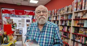 Децата от малки трябва да свикват, че има един по-духовен и по-висш свят, каза писателят Владимир Зарев във Велико Търново