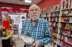 Децата от малки трябва да свикват, че има един по-духовен и по-висш свят, каза писателят Владимир Зарев във Велико Търново
