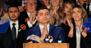 Джордже Симион поздрави Никушор Дан за изборната победа, като призна, че "това беше волята на народа"