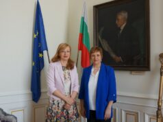 Еврокомисарят Екатерина Захариева се запозна с научни проекти на Българската академия на науките
