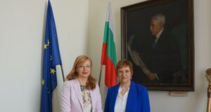 Еврокомисарят Екатерина Захариева се запозна с научни проекти на Българската академия на науките