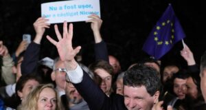 Европейски нюзрум: Изборите в Румъния и Полша дават отдих на ЕС, но крайната десница се представя силно