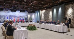 Момент от срещата между руска и украинска делегация в Истанбул, 16 май 2025 г.