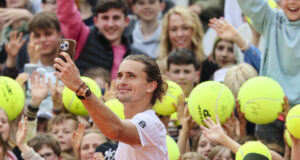 Зверев и Рубльов стартираха с победи на турнира по тенис в Хамбург