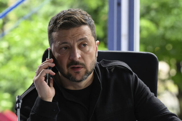Зеленски и Ердоган обсъдиха в телефонен разговор предстоящата среща в Истанбул