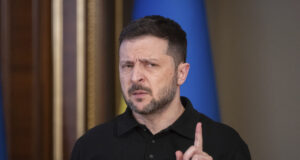 Зеленски пристигна на посещение в Чехия