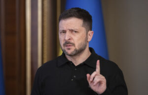 Зеленски пристигна на посещение в Чехия