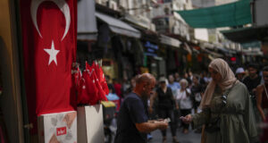 Икономическият растеж на Турция се е забавил до 2 процента