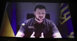 Кинофестивалът в Кан ще изрази подкрепа за Украйна със специална програма при откриването си