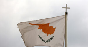 Кипърският президент е провел "насочена към бъдещето дискусия" с израелския си колега по време на посещение в Израел