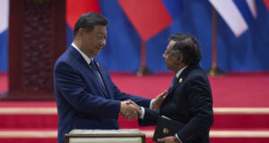 Колумбия се присъедини към китайската инициатива "Един пояс, един път"