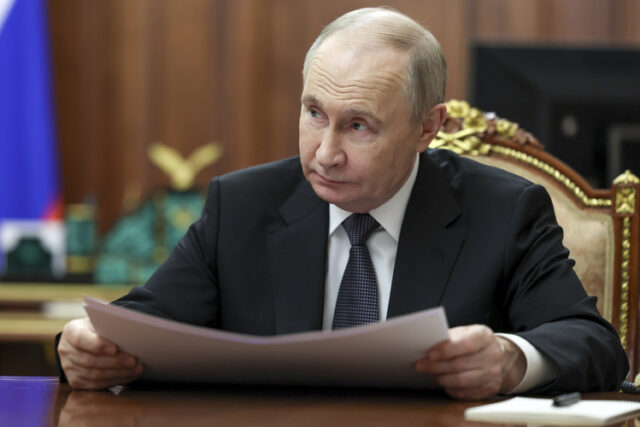 Кремъл: Путин ще се срещне днес в Москва с президента на Венецуела Николас Мадуро и чеченския лидер Рамзан Кадиров