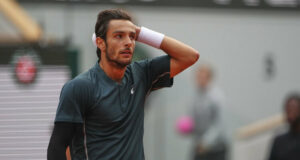 Лоренцо Музети, Томи Пол и Франсис Тиафо преодоляха първия кръг на Откритото първенство на Франция по тенис