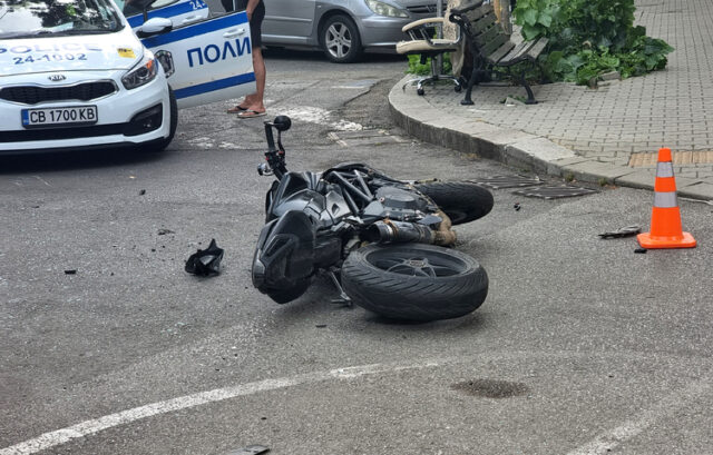 Мотоциклетист е загинал при катастрофа с лек автомобил в София
