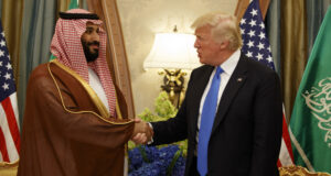 Нарастват очакванията за важни икономически новини по време на визитата на Тръмп в Саудитска Арабия, пише в. "Аш Шарк ал Аусат"