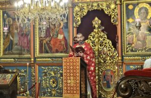 Нека да се вглеждаме по-често в персоналната си отговорност, каза пред миряните в храм „Света Троица“ в Русе отец Недялко Димитров