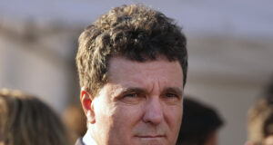 Новоизбраният президент на Румъния Никушор Дан проведе телефонни разговори с Марк Рюте, Мая Санду и Роберта Мецола