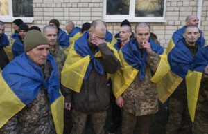 ОБНОВЕНА
                                                                                                Размяната на военнопленници с Русия все още продължава, според източни от украинските въоръжени сили