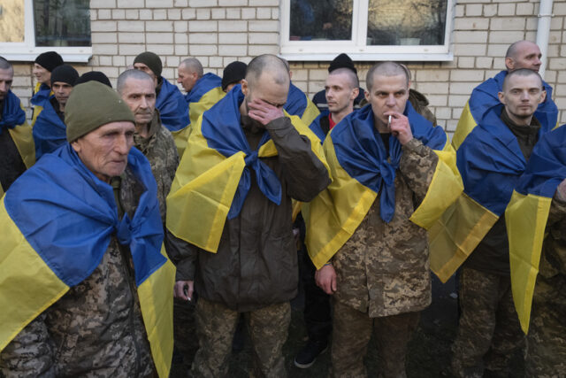 ОБНОВЕНА
                                                                                                Размяната на военнопленници с Русия все още продължава, според източни от украинските въоръжени сили