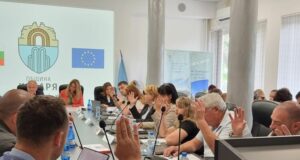 Общинският съвет на Хисаря удължи срока на общински дълг