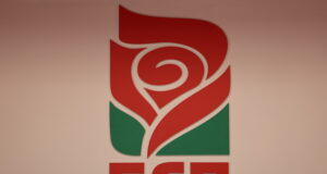 От БСП заявиха готовност да се включат в извозването на зрелостниците за матурите в София