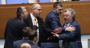 Скандал в парламента