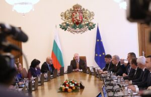 Правителството прие 25 национални програми за развитие на образованието
