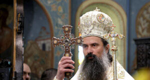 Православието и азбуката ни съхраняват като народ със собствено лице пред света, каза патриарх Даниил в посланието си във Варна