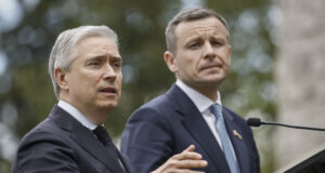 Присъствието на Украйна на срещата на финансовите министри от Г-7 е силно послание, каза канадският министър