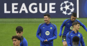 Роберт Левандовски се завръща в групата на Барселона, но ще бъде резерва в реванша от Шампионската лига по футбол срещу Интер