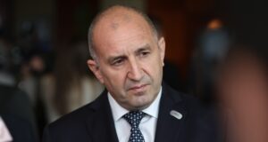 Румен Радев