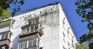 Руската противовъздушна отбрана отрази украинска атака с три дрона срещу Москва, съобщи кметът Собянин