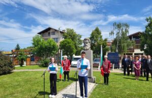 Самоков ще отбележи Деня на Христо Ботев – 2 юни, с поднасяне на венци и цветя пред паметника на поета