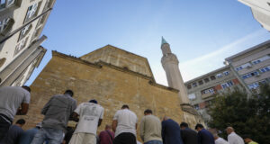 Сръбското правителство прие препоръка мюсюлманите да имат право на четири почивни дни по време на Курбан Байрам