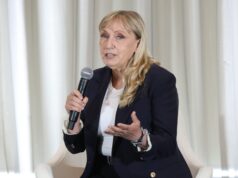 Темата за миграцията е тема за сигурността, за мира в Европа, каза евродепутатът Елена Йончева