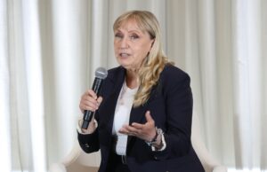 Темата за миграцията е тема за сигурността, за мира в Европа, каза евродепутатът Елена Йончева