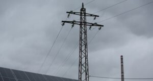 Токът на българската енергийна борса поскъпва за утре с близо 8,7 процента