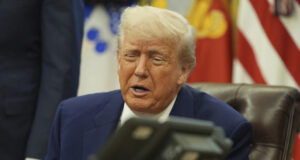 Тръмп обяви сключването на търговско споразумение с Великобритания