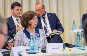 Силяновска от Тирана: Билатерализацията забавя интеграцията в ЕС и засилва стереотипите, че Балканите не са готови за Европа