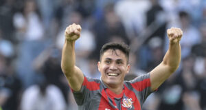 Без Валентин Антов Кремонезе победи като гост Специя и се завърна в Серия А, Петко Христов игра цял мач за домакините