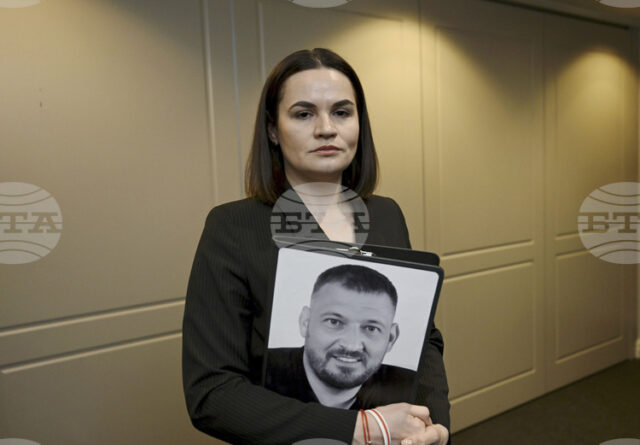Беларуският опозиционер Сергей Тихановски беше освободен от затвора в Беларус