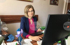 Бивши и настоящи магистрати разказват в електронна книга за историята и работата в Районния съд в Ловеч