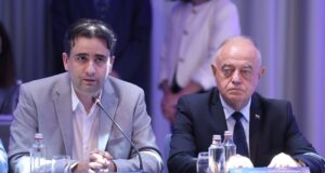 България има нужда от силен проевропейски кандидат за президент, каза Божидар Божанов на кръгла маса за изборите през 2026 г.