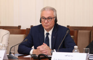 България продължава да затвърждава водещата си роля за стабилността и растежа в региона, заяви премиерът на среща с Теодорос Русопулос