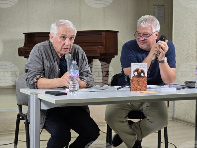 Всичките ми книги са отговори на въпроси и решения на задачите, които си поставям, каза Иван Кулеков на представяне на новата си книга