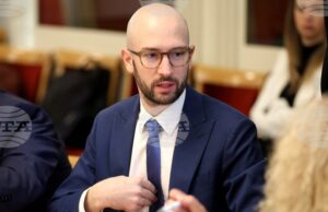 Георги Клисурски заяви, че напуска „Продължаваме Промяната“
