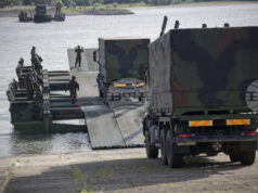 Германия и нейни съюзници проведоха голямо военно учение по река Рейн