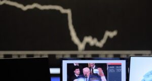 Европейските борси затвориха разнопосочно последната сесия за седмицата