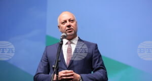 ОБНОВЕНА Държавните органи са на терен и следят за необосновано покачване на цените, каза премиерът Росен Желязков на дискусия за еврото