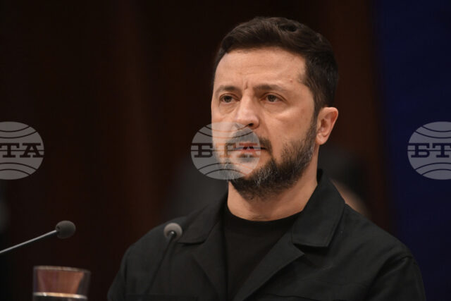 Западът продължава да доставя оборудване на Русия, заяви Зеленски